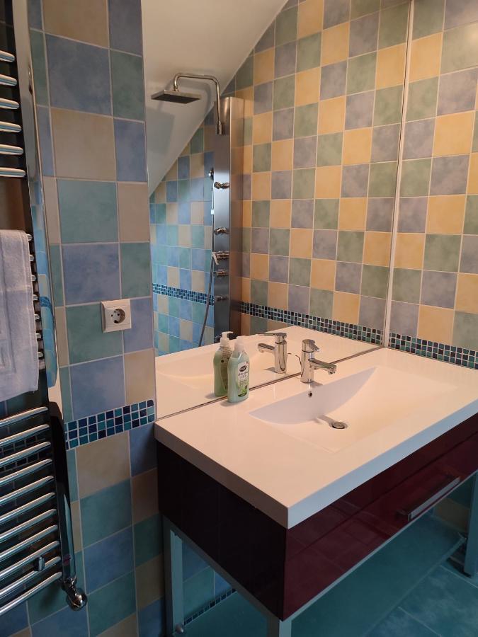 Retro House Mountain View Villa Brasov Bagian luar foto