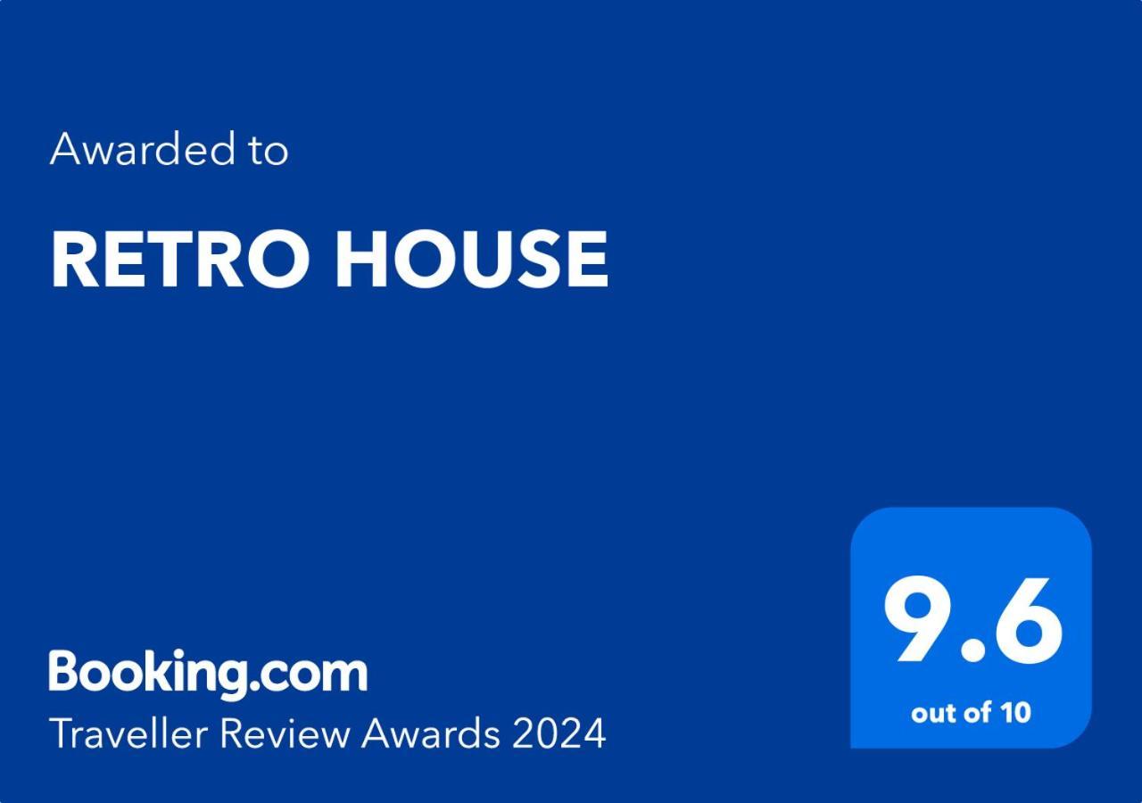 Retro House Mountain View Villa Brasov Bagian luar foto