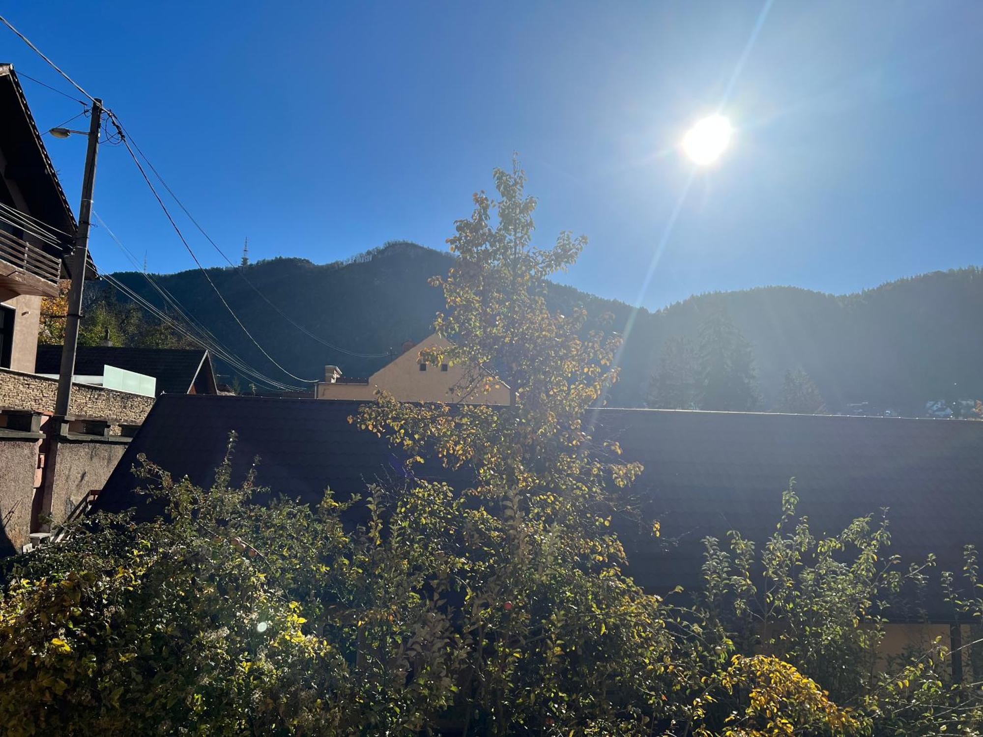 Retro House Mountain View Villa Brasov Bagian luar foto